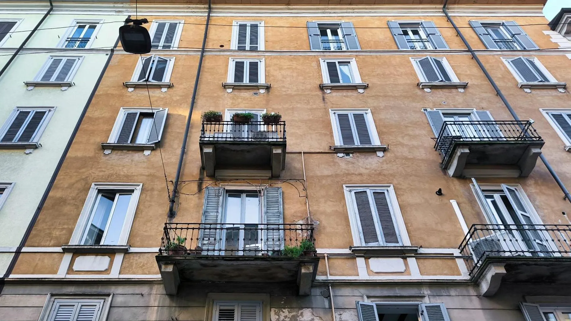 Just Urban Stays - Nice Apartment - Corso Genova Milano